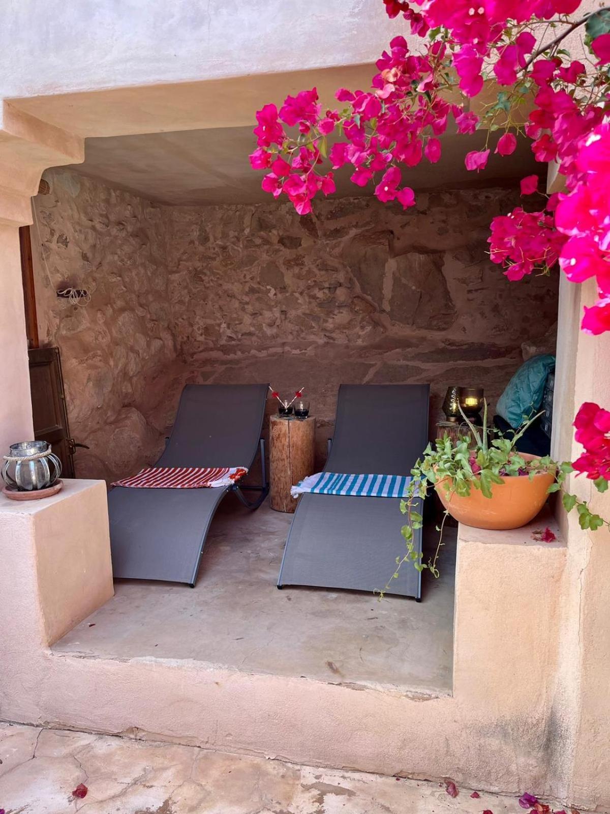 Casa Con Vistas Al Mar Y Patio De Buganvillas Aigues Exteriér fotografie